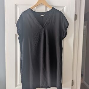 GAP Black Cap Sleeve Relaxed Mini Dress